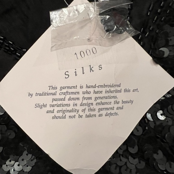 NWT Vintage Infashions Black Sequined and Beaded Butterfly Cape Shawl 100% Silk - Picture 10 of 15